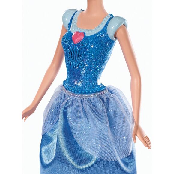 Disney Princess - Sparkling Princess Cinderella Doll BBM21 - Picture 5 of 7